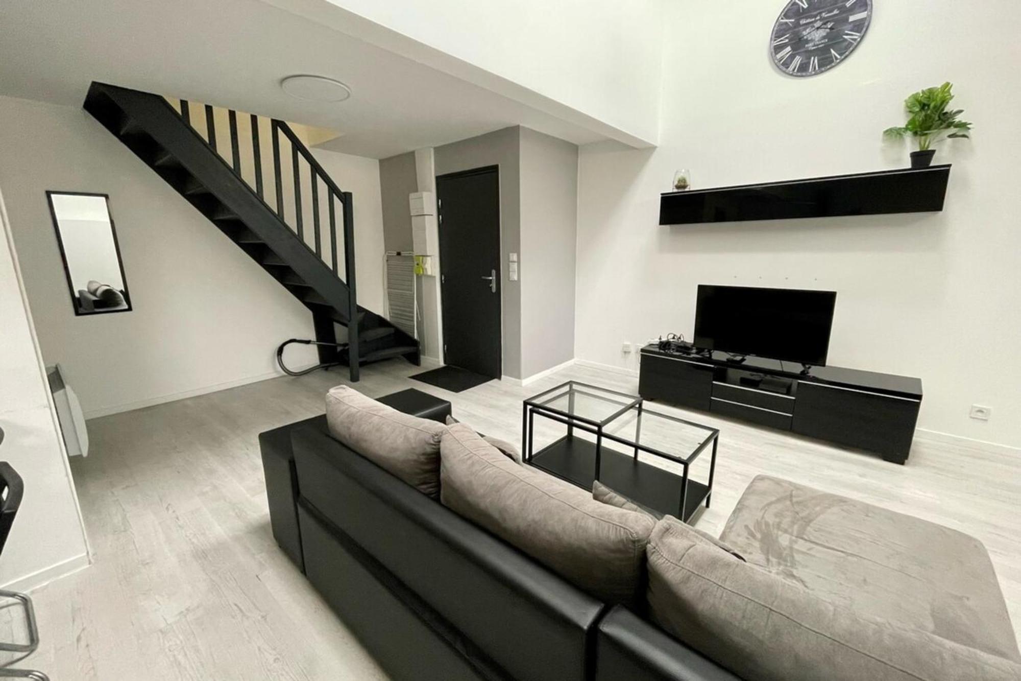 Апартаменти Duplex Montereau Centre - Chez Marc Екстер'єр фото
